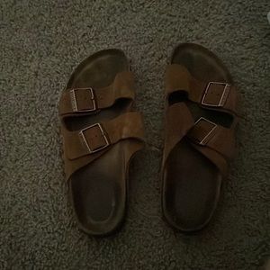 BROWN BIRKENSTOCKS!!